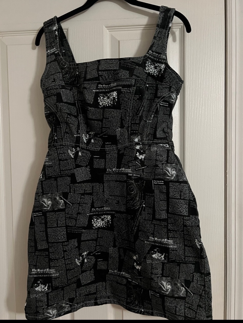 Reformation Davies bustier denim mini dress newspaper print size 6 - Picture 7 of 7